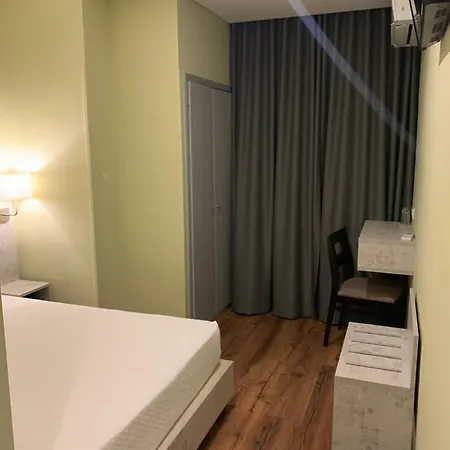 Fonte Luminosa 4* Лиссабон