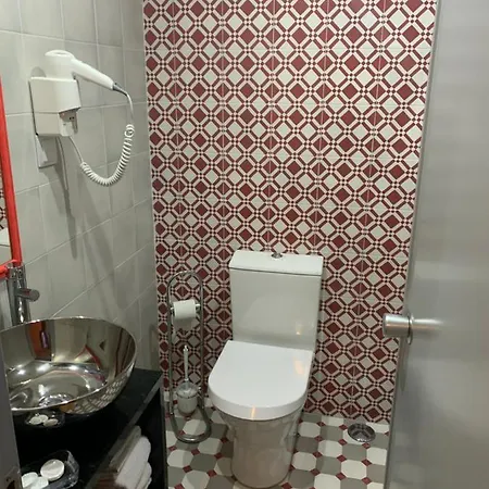 Fonte Luminosa Guest house Lisbon