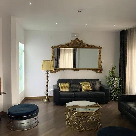 Guest house Fonte Luminosa Lisbon