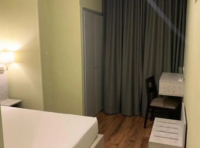 フォンテ ルミノーサ 4* リスボン