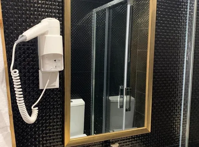 ゲストハウス フォンテ ルミノーサ リスボン