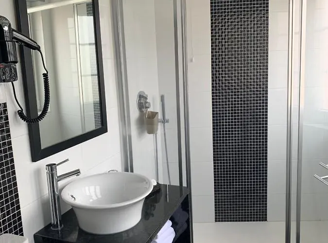 Fonte Luminosa 4* Lisbon