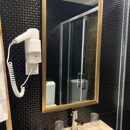 招待所 丰特鲁米诺萨酒店 Lisboa